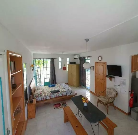 پانسیون Appartement & Studio Lolla