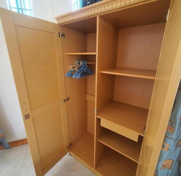 پانسیون Appartement & Studio Lolla