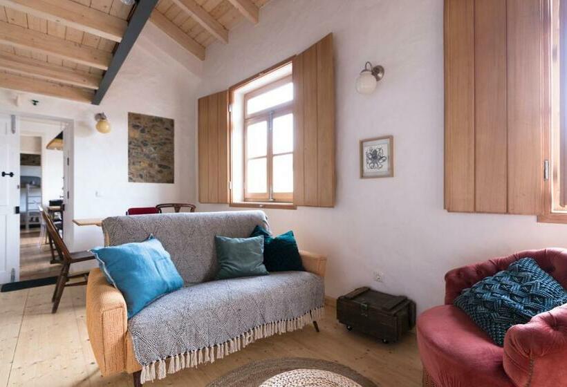 Пансион Bohemian Antique Guesthouse