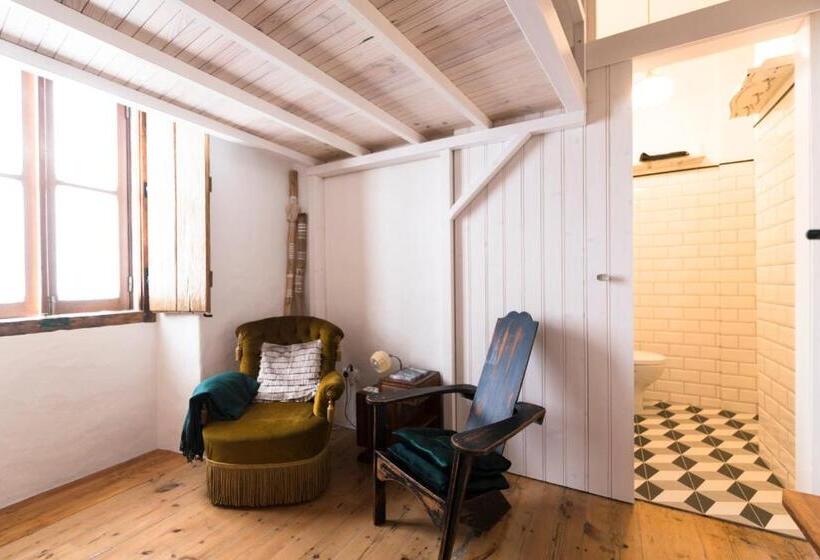 Пансион Bohemian Antique Guesthouse