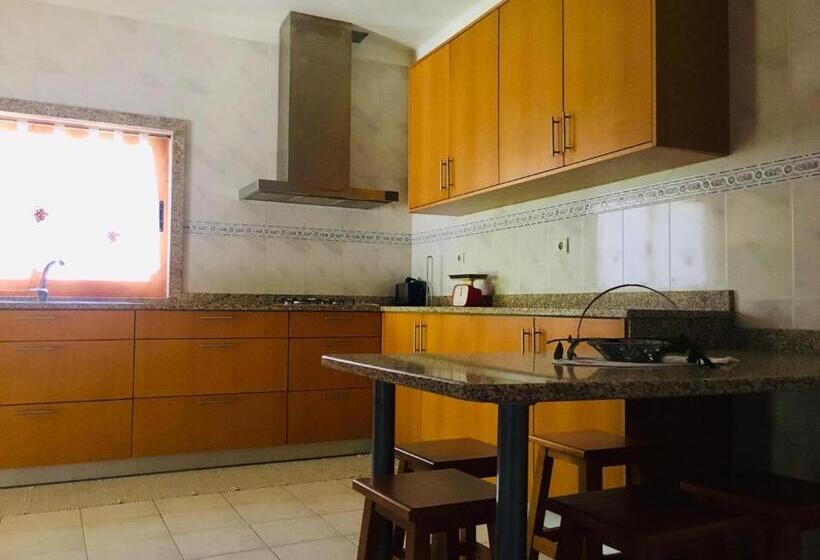 بنسيون Casa Do Pedrógo