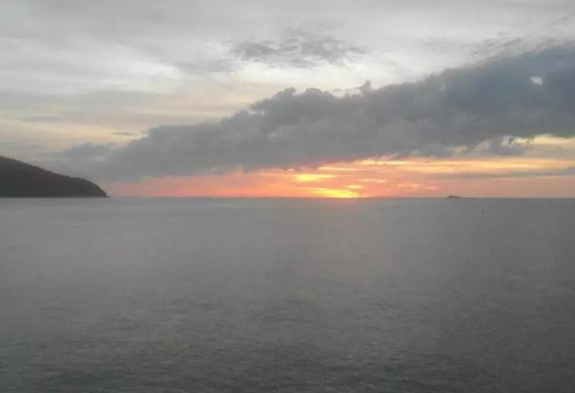 پانسیون Phangan Island