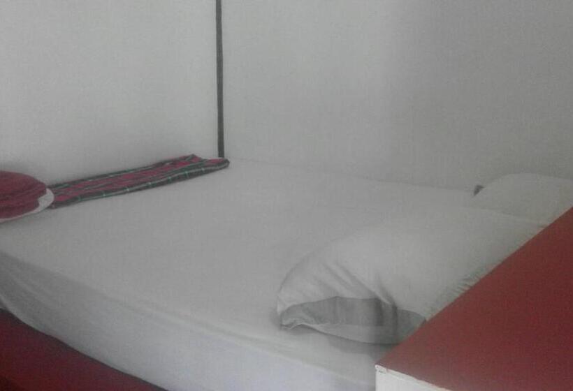 פנסיון Phangan Island