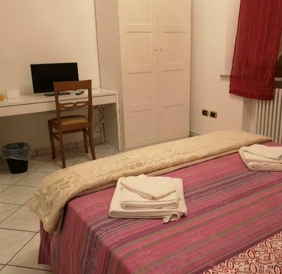 פנסיון Sul Confine