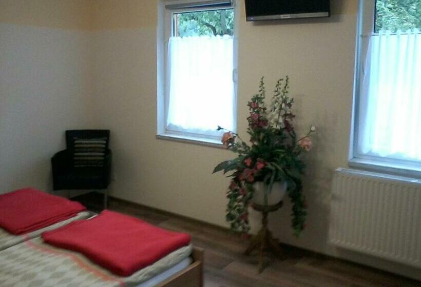 Pension Waldbad Dommitzsch