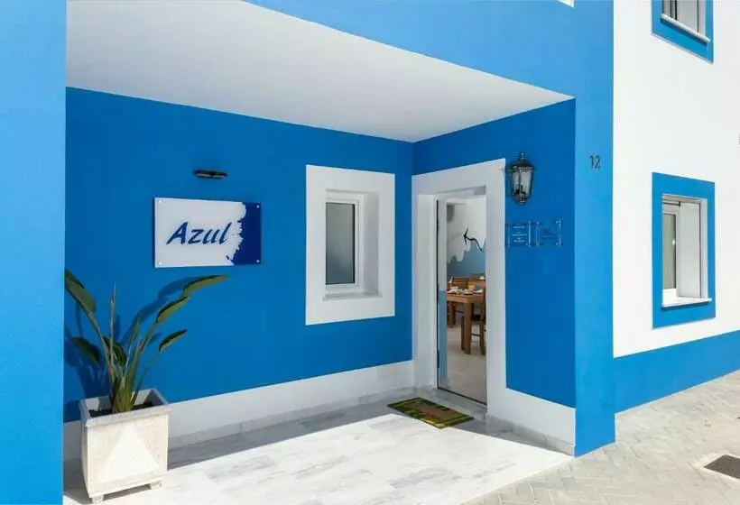 تختخواب و صبحانه Azul