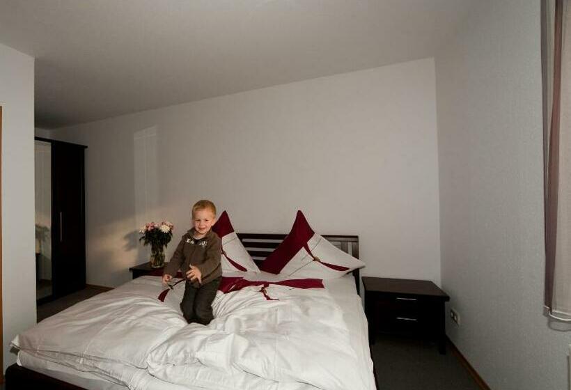 צימר Gasthaus Grafenstuben