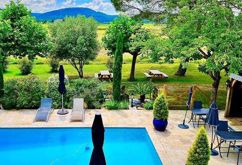 Пансион Le Mas Des Abeilles   Chambres D Hôtes Avec Cuisine Et Petits Déjeuners Gourmands