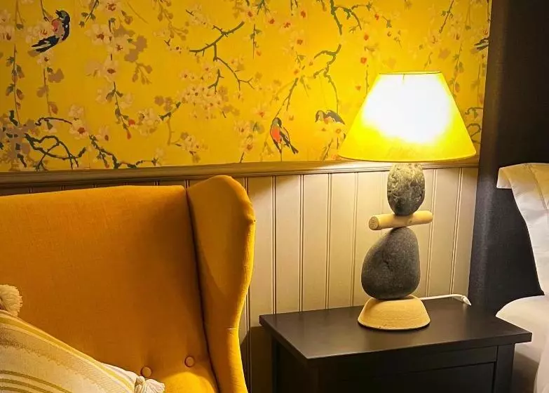 ペンション Le Mas Des Abeilles   Chambres D Hôtes Avec Cuisine Et Petits Déjeuners Gourmands