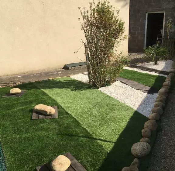 ペンション Maison D’hôtes