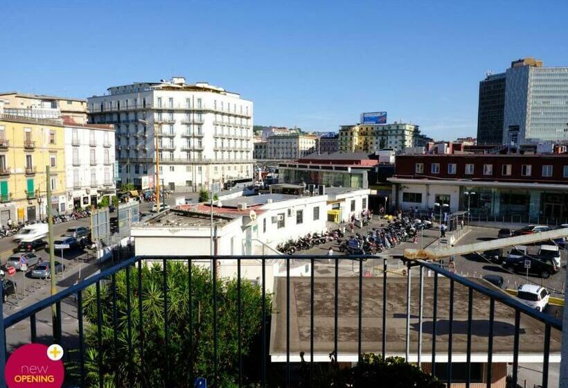 تختخواب و صبحانه Bernadette