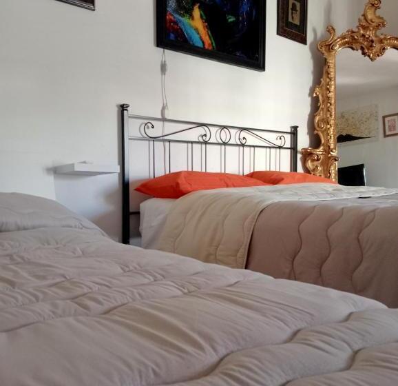 تختخواب و صبحانه Bernadette