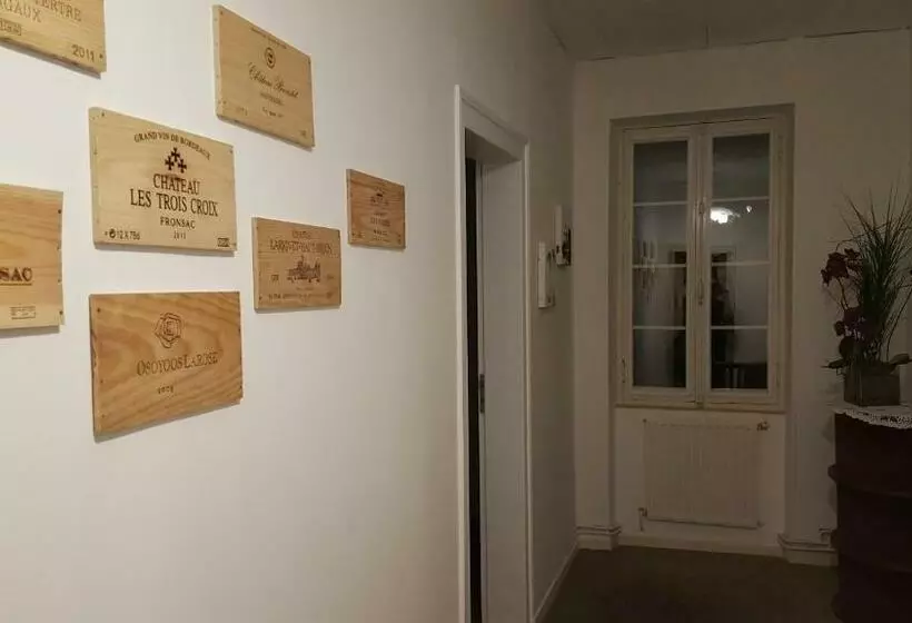 Aamiaismajoitus (B&B) Chez Alexandra