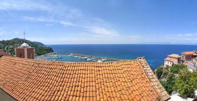 تختخواب و صبحانه Kirillos In Cilento