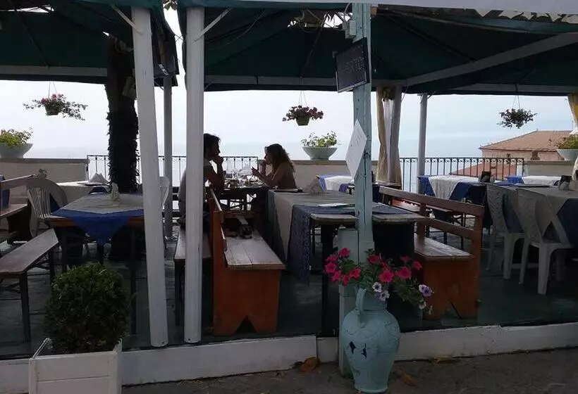 تختخواب و صبحانه Kirillos In Cilento