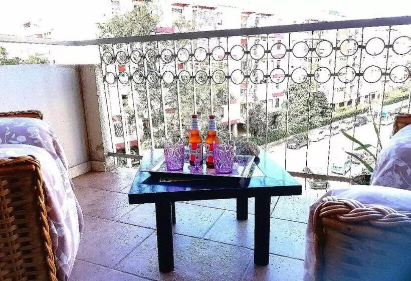 تختخواب و صبحانه La Casa Di Adele Cagliari