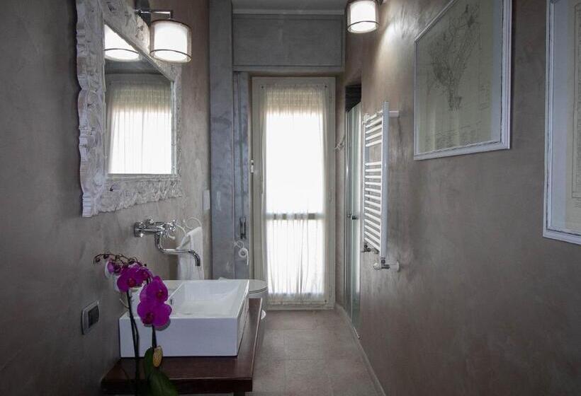 تختخواب و صبحانه La Casa Di Adele Cagliari