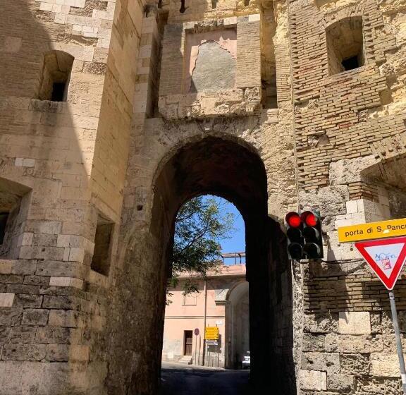 تختخواب و صبحانه La Casa Di Adele Cagliari