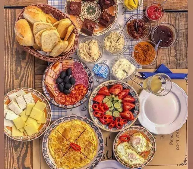 Majatalo Califarul Alb