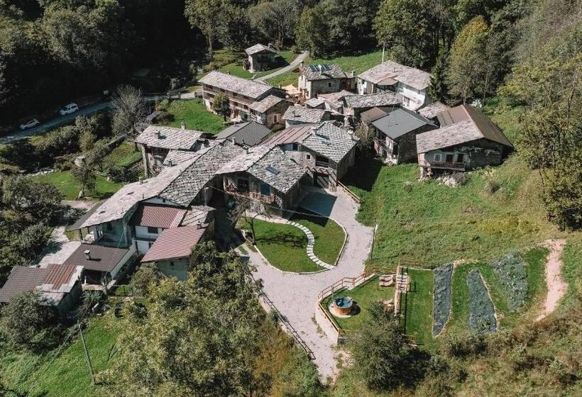 Пансион L Escola E Lou Mulin