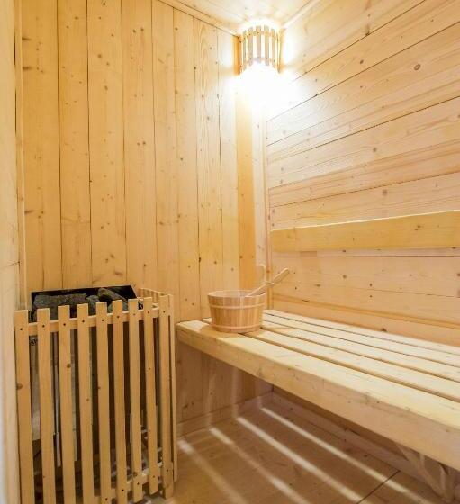 Пансион L Escola E Lou Mulin