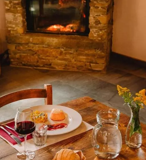 Majatalo L Escola E Lou Mulin