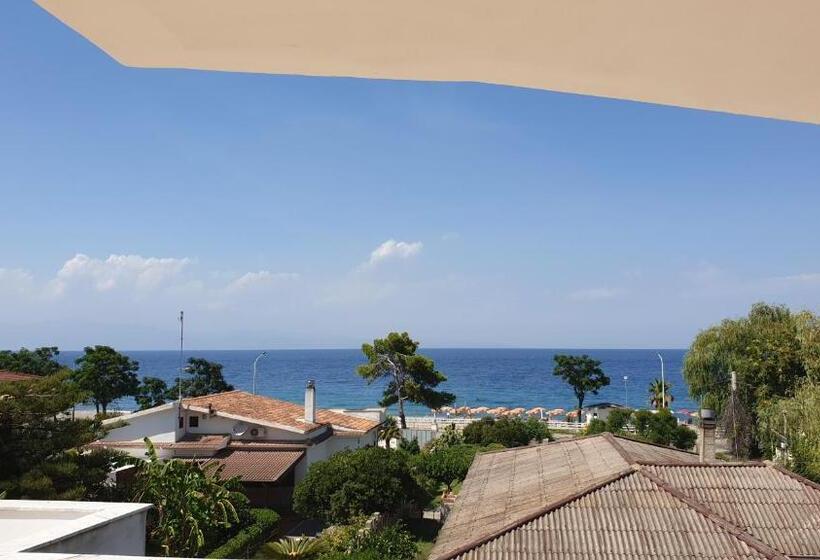 膳宿费 Marina Bay House