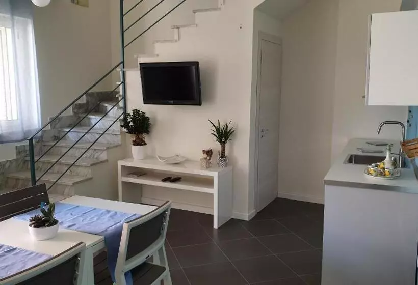 ペンション Marina Bay House
