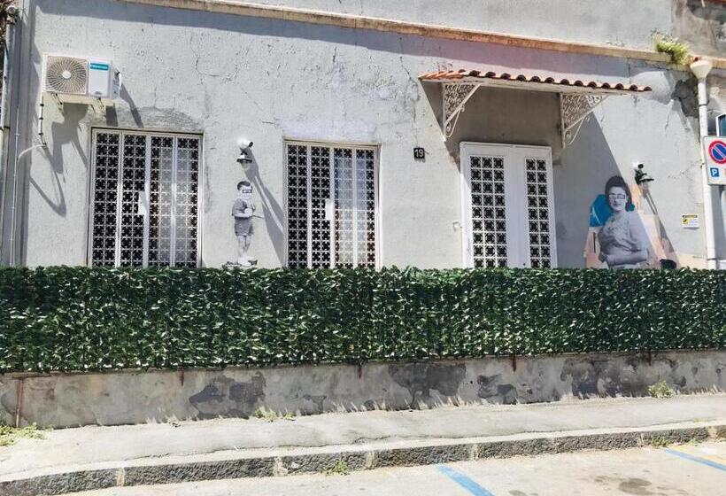 بنسيون Markethousecatania