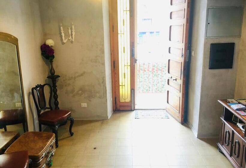 بنسيون Markethousecatania