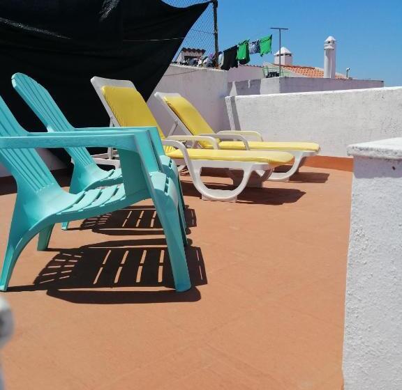 پانسیون The Aqueduct Guesthouse