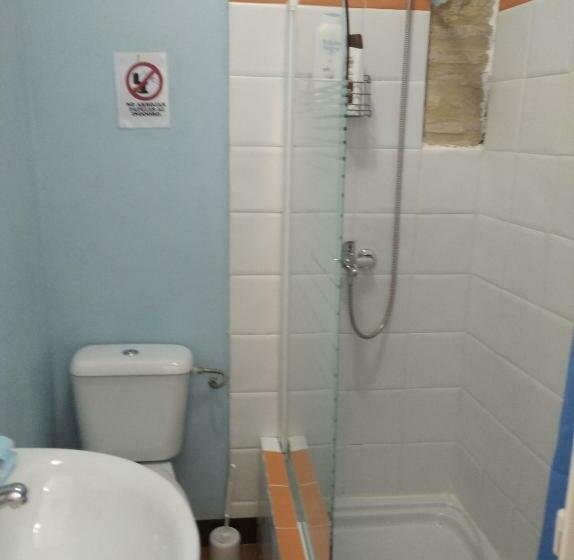 پانسیون Vivienda Turística Templo Romano