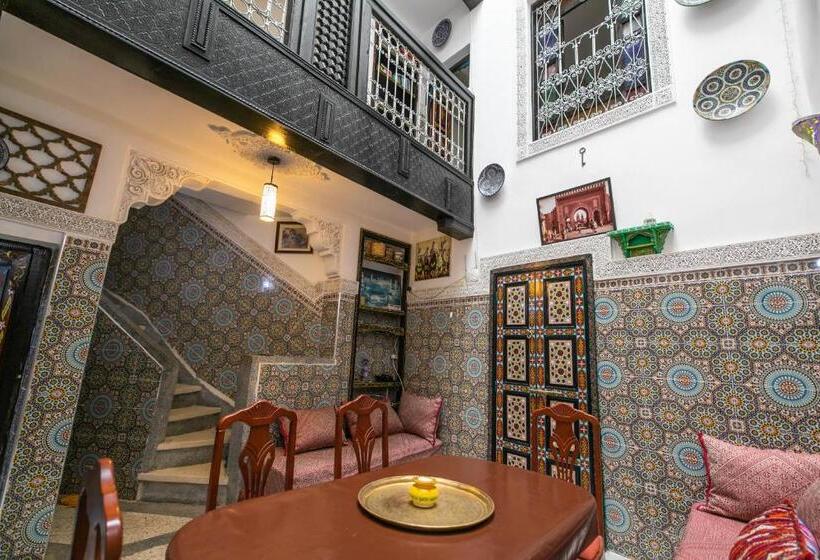 تختخواب و صبحانه 105 Kasbah De Boujloud Fes Morocco