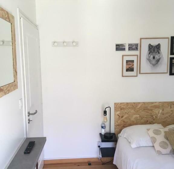 مبيت وإفطار Au Bord De L Eau