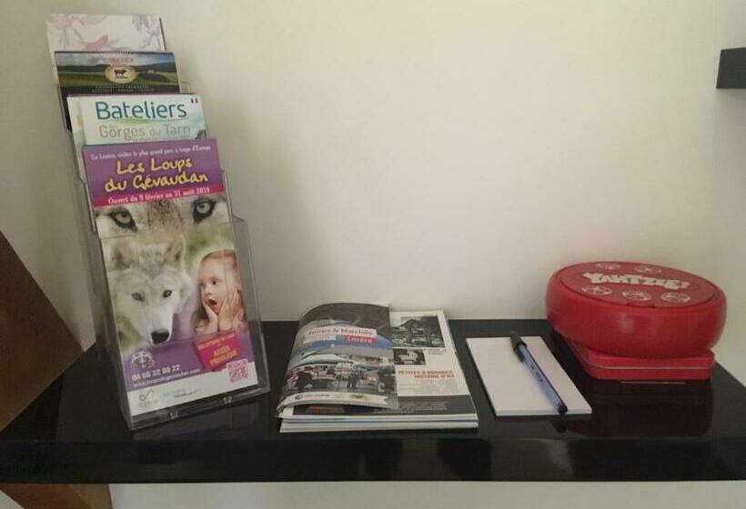 مبيت وإفطار Au Bord De L Eau