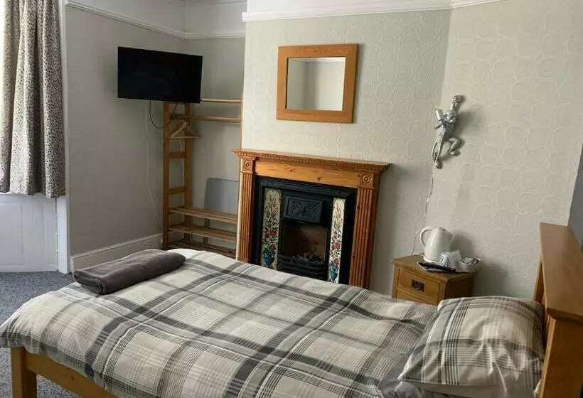 ベッドアンドブレックファースト Bourton House