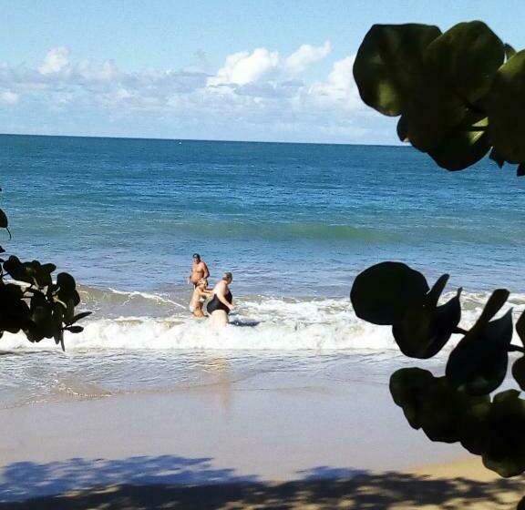 تختخواب و صبحانه Chez Christian Et Lydia