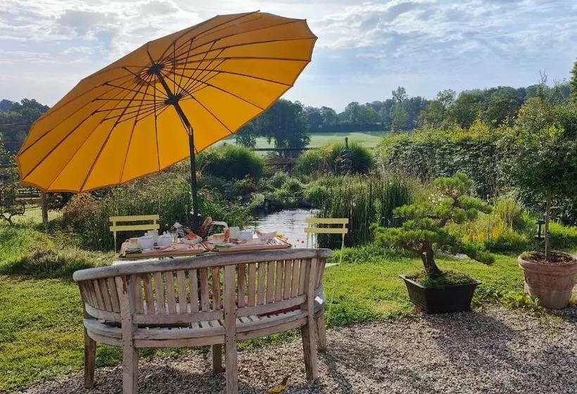 ベッドアンドブレックファースト L Herbe Aux Vaches