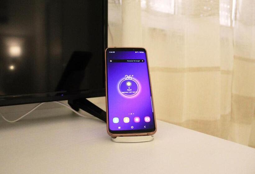 تختخواب و صبحانه Suite 14