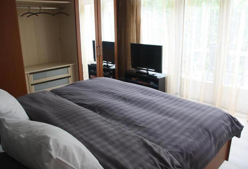 Bed and Breakfast Tisoke