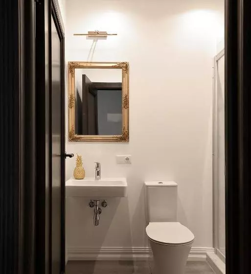 Four Luxury Flats