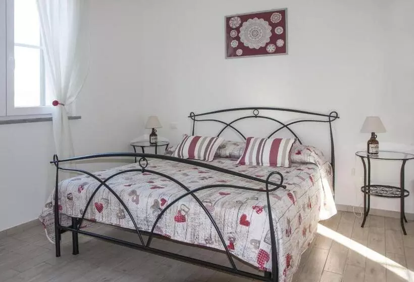 هتل Agriturismo Le Villette Di Cate