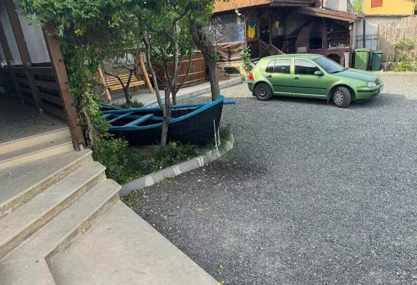 پانسیون Casa Adelmar