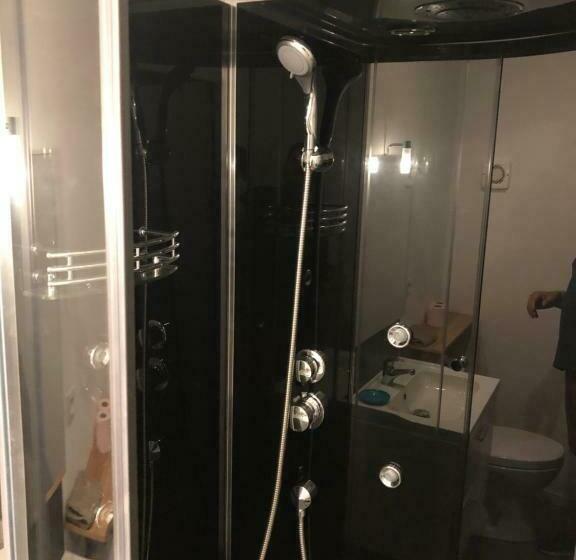 ペンション Chambre Privative