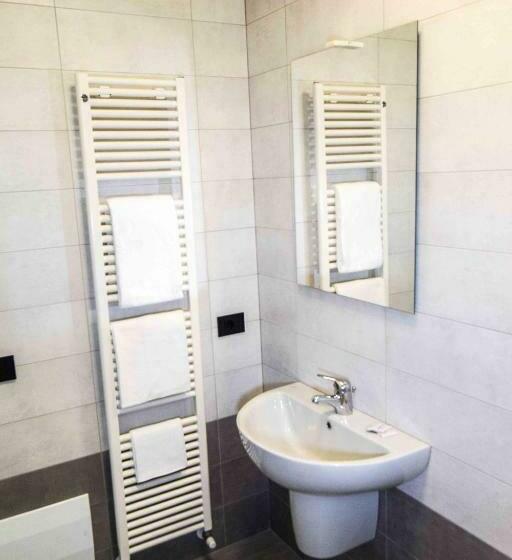 Pensjonat Gambisa Street