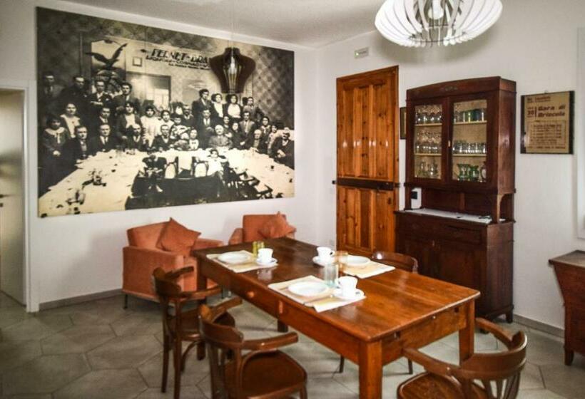 Pensjonat Gambisa Street