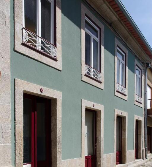 پانسیون Guest House Eça Agora!