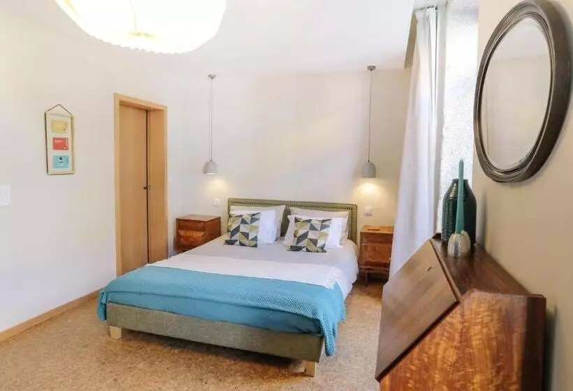 ペンション Guest House Eça Agora!