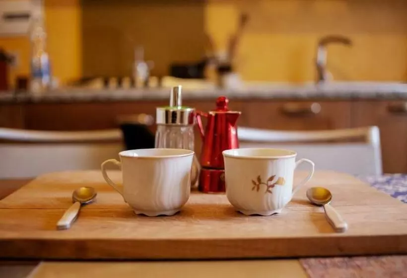 پانسیون The Homestay   Arezzo