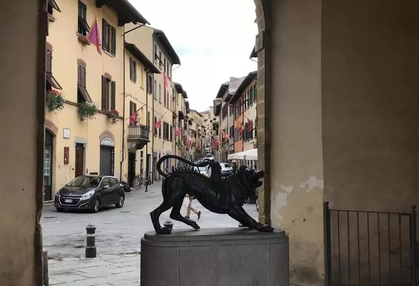 پانسیون The Homestay   Arezzo